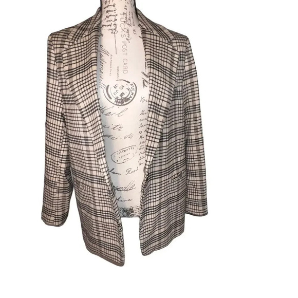 MNG Mango, S, tan black plaid long sleeve single button padded knit blazer ￼ - Picture 2 of 11